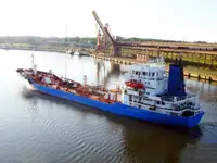 Oil/Chemical tanker فروخت کے لئے