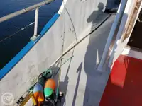 بحری جہاز فروخت کے لیے