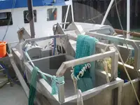 بیم ٹراولر فروخت کے لیے