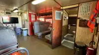 عملے کی کشتی فروخت کے لیے