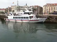بحری جہاز فروخت کے لیے