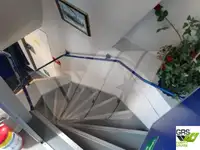 بحری جہاز فروخت کے لیے