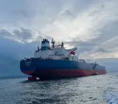 Oil/Chemical tanker فروخت کے لئے