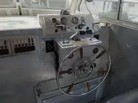 عملے کی کشتی فروخت کے لیے