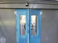 بحری جہاز فروخت کے لیے
