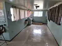 رو-رو جہاز فروخت کے لیے