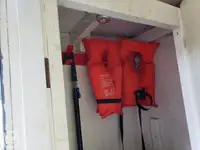 بحری جہاز فروخت کے لیے