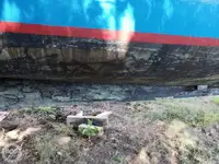 بحری جہاز فروخت کے لیے