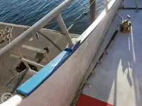 بحری جہاز فروخت کے لیے