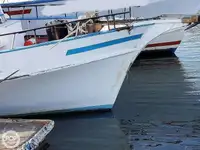 بحری جہاز فروخت کے لیے