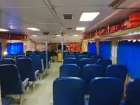 عملے کی کشتی فروخت کے لیے