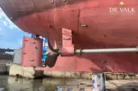 بحری جہاز فروخت کے لیے