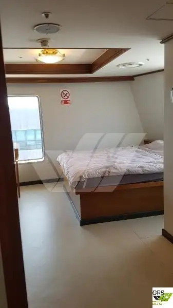 رو-رو جہاز فروخت کے لیے