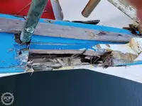 بحری جہاز فروخت کے لیے