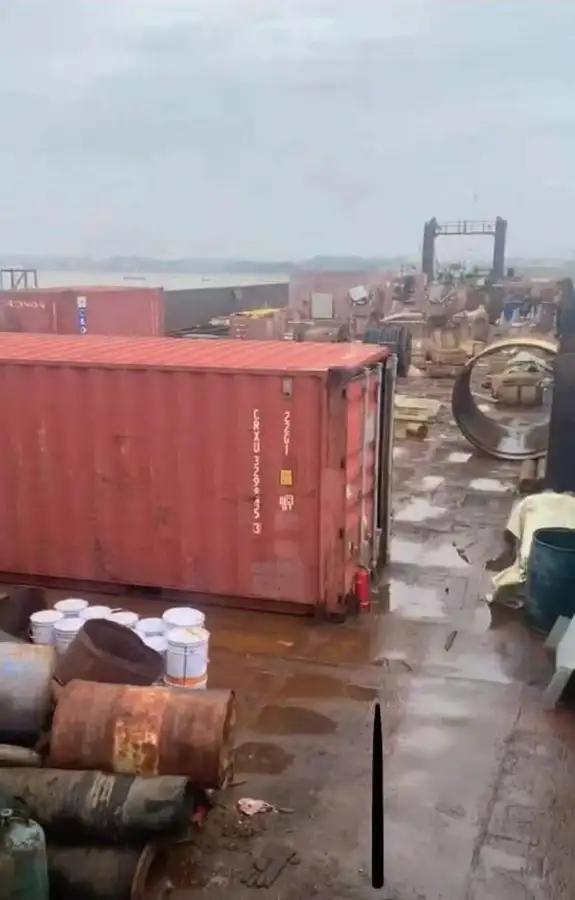 بارج فروخت کے لیے