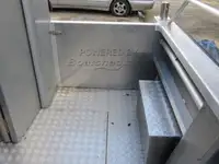 بحری جہاز فروخت کے لیے
