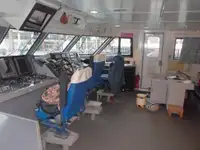 بحری جہاز فروخت کے لیے