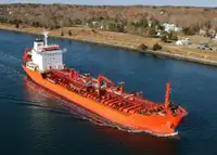 Oil/Chemical tanker فروخت کے لئے