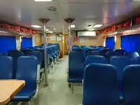 عملے کی کشتی فروخت کے لیے
