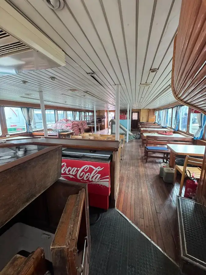 کشتی فروخت کے لئے