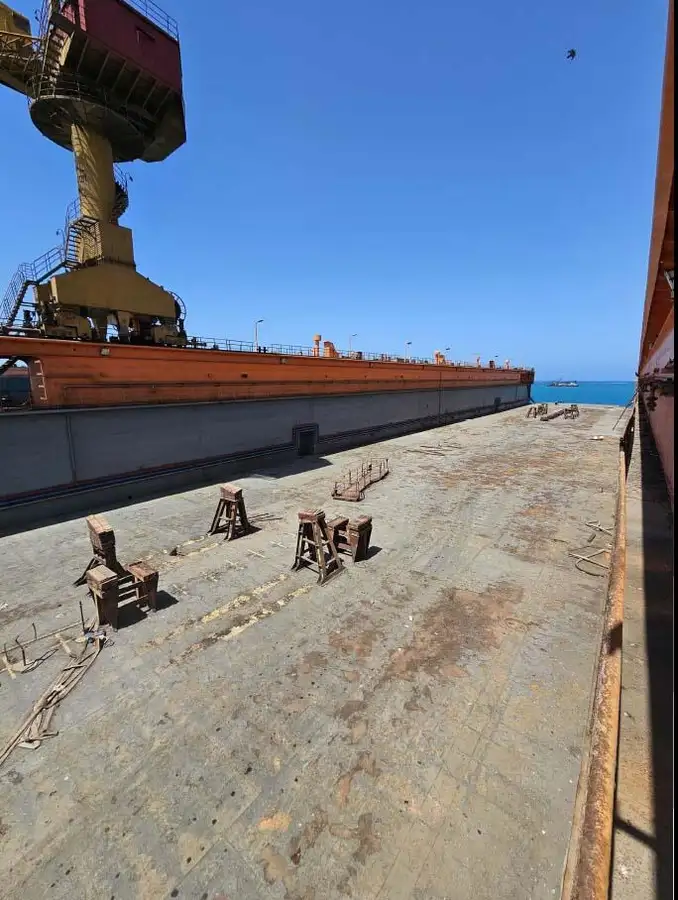 تیرتی گودی فروخت کے لئے