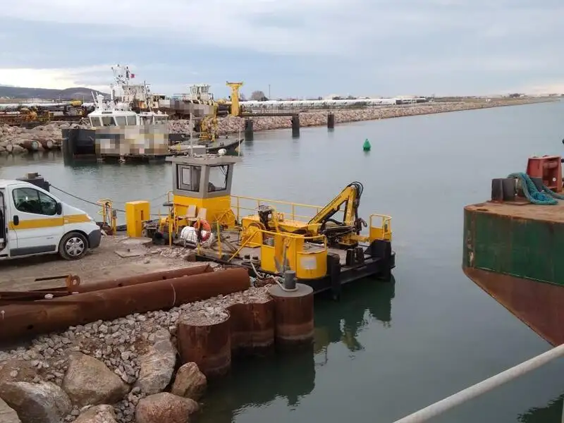 بجر فروخت کے لئے