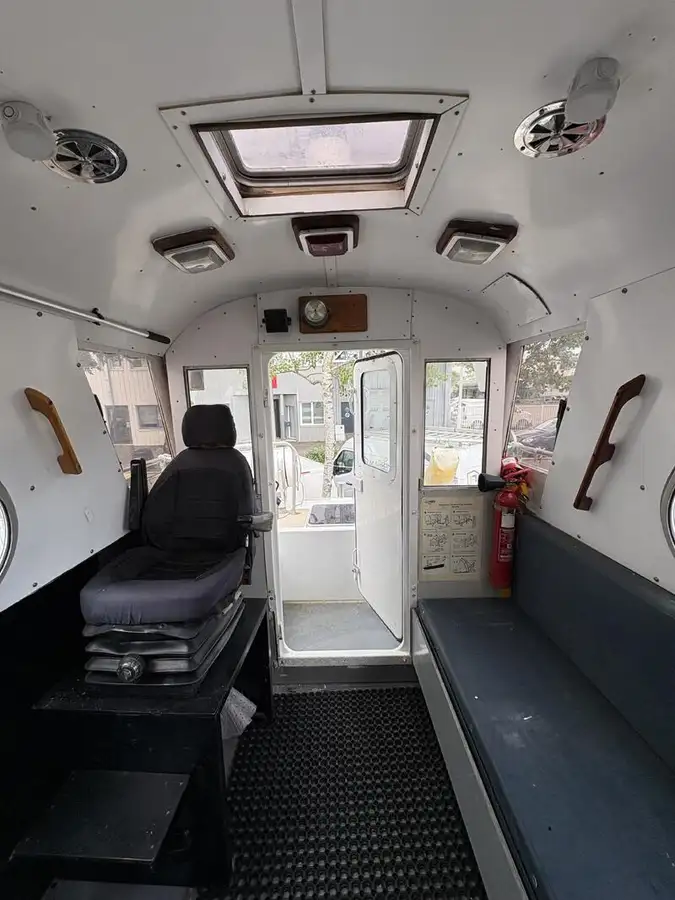 پائلٹ کشتی فروخت کے لئے