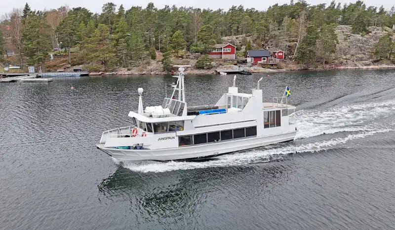 موٹر جہاز فروخت کے لئے