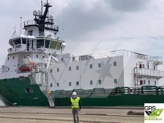 Accommodation barge for sale