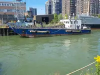 لینڈنگ کرافٹ، ٹینک فروخت کے لئے