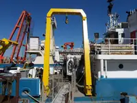 تحقیقی جہاز فروخت کے لئے