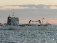 ریفر جہاز فروخت کے لئے