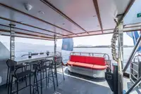 موٹر جہاز فروخت کے لئے